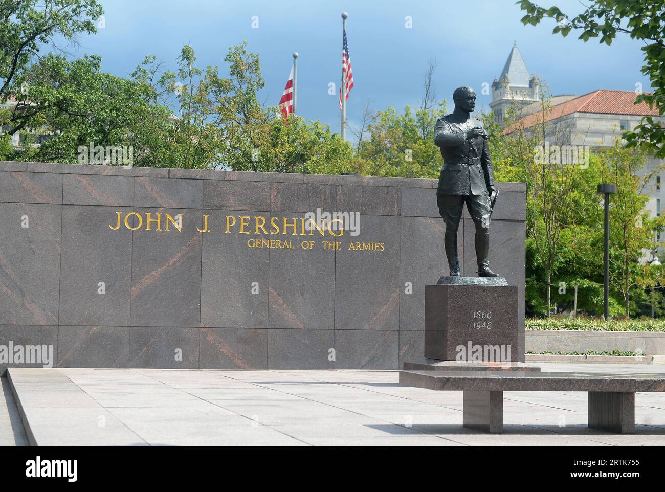 Washington, DC, États-Unis. 9 septembre 2023. 20230909 - Un mémorial au général John Pershing, commandant des Forces expéditionnaires américaines pendant la guerre mondiale 1, se trouve à une extrémité du mémorial de la guerre mondiale 1 à Washington. (Image de crédit : © Chuck Myers/ZUMA Press Wire) USAGE ÉDITORIAL SEULEMENT! Non destiné à UN USAGE commercial ! Banque D'Images