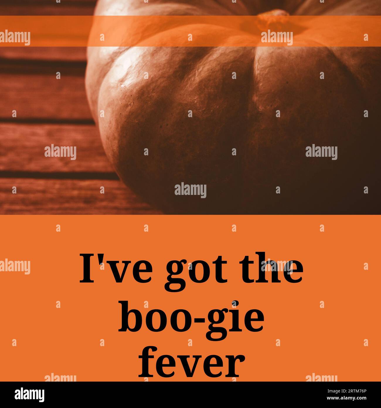 J'ai le texte boo gie Fever sur orange avec de la citrouille d'halloween sur des planches de bois Banque D'Images