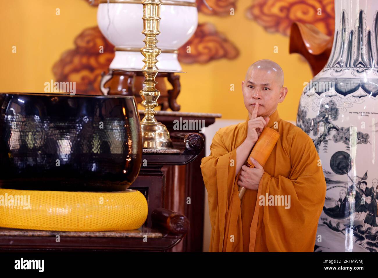 Monastère zen truc Lam Phung Hoang. Moine à la cérémonie bouddhiste. Dalat. Vietnam. Banque D'Images