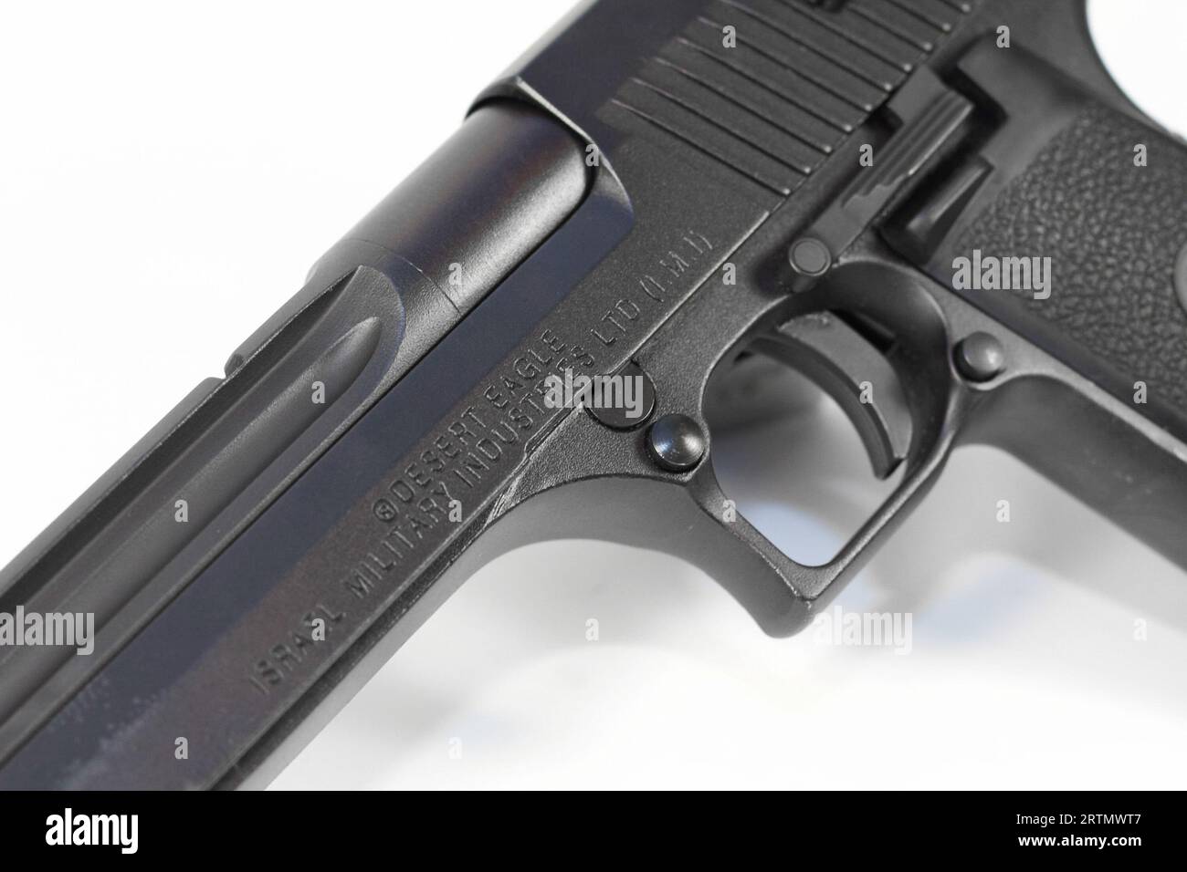 Images produit du pistolet IMI Magnum Research Desert Eagle en calibre .357 Magnum Banque D'Images