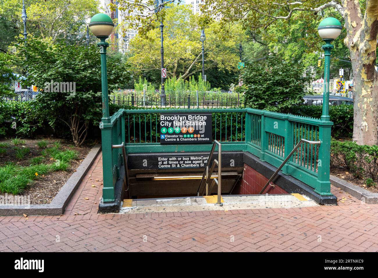 New York, NY, États-Unis - 13 août 2023 - New York City Subway Entrance Brooklyn Banque D'Images