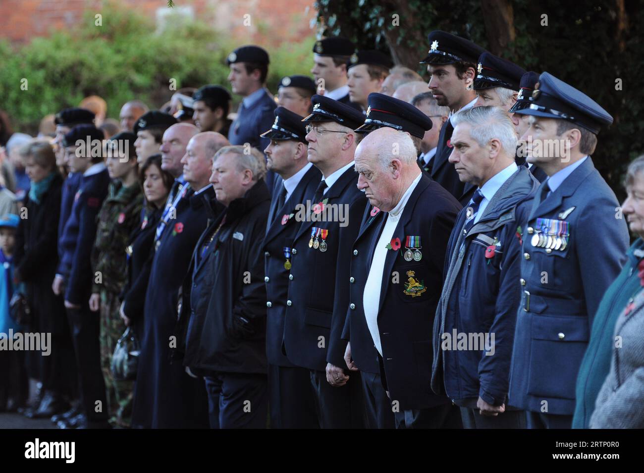 Vétérans militaires à Ellesmere Remembrance Service, Grande-Bretagne, Royaume-Uni, 2013 Banque D'Images