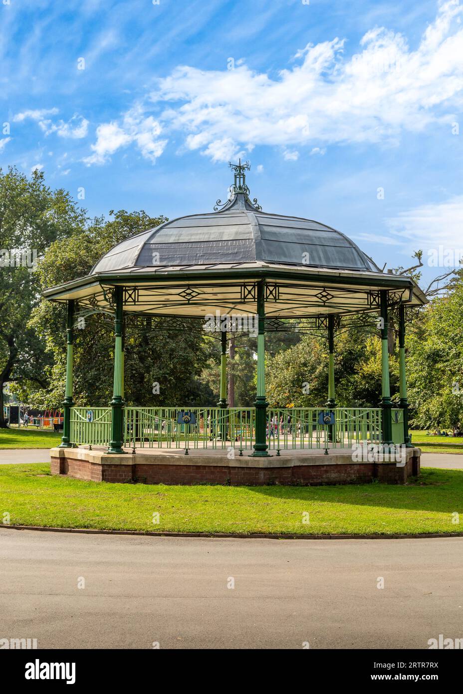 Kiosque à musique à Mary Stevens Park, Worcestershire, Royaume-Uni. Banque D'Images