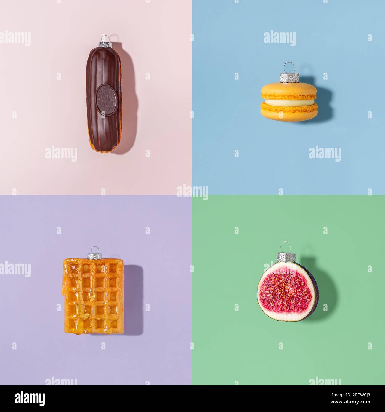 Dessert du nouvel an. concept minimal de boules de noël Banque D'Images