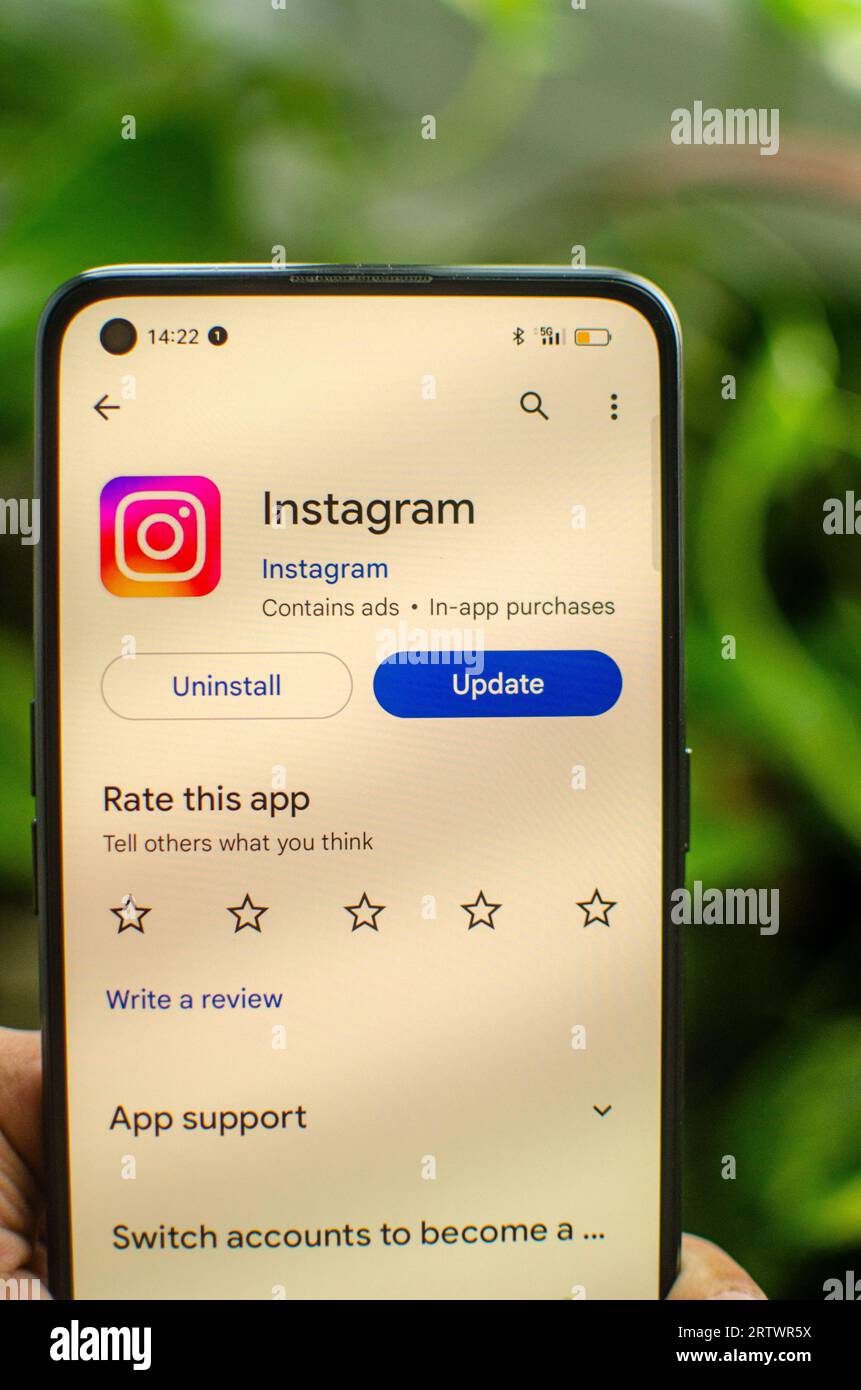 Madrid, Espagne 09 14 2023 : écran d'un téléphone mobile avec l'application Instagram Banque D'Images