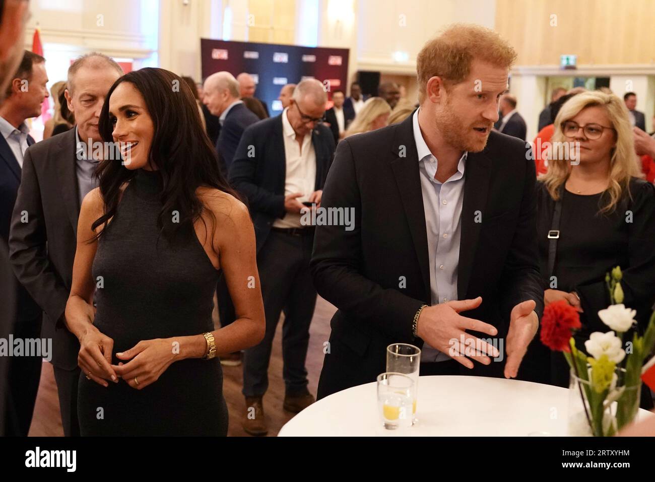 Le duc et la duchesse de Sussex à l’IG25 et la réception d’équipe Canada à l’hôtel Hilton pendant les Jeux Invictus à Dusseldorf, en Allemagne. Date de la photo : Vendredi 15 septembre 2023. Banque D'Images