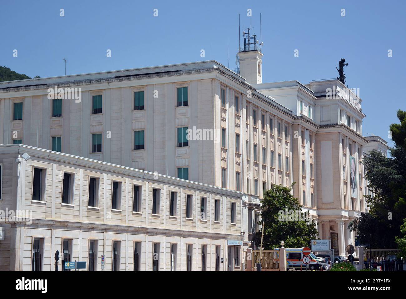 San Giovanni Rotondo, Puglia, Italie 07-17-2023 la Casa Sollievo della Sofferenza de San Giovanni Rotondo est un établissement de santé privé, créé par Banque D'Images