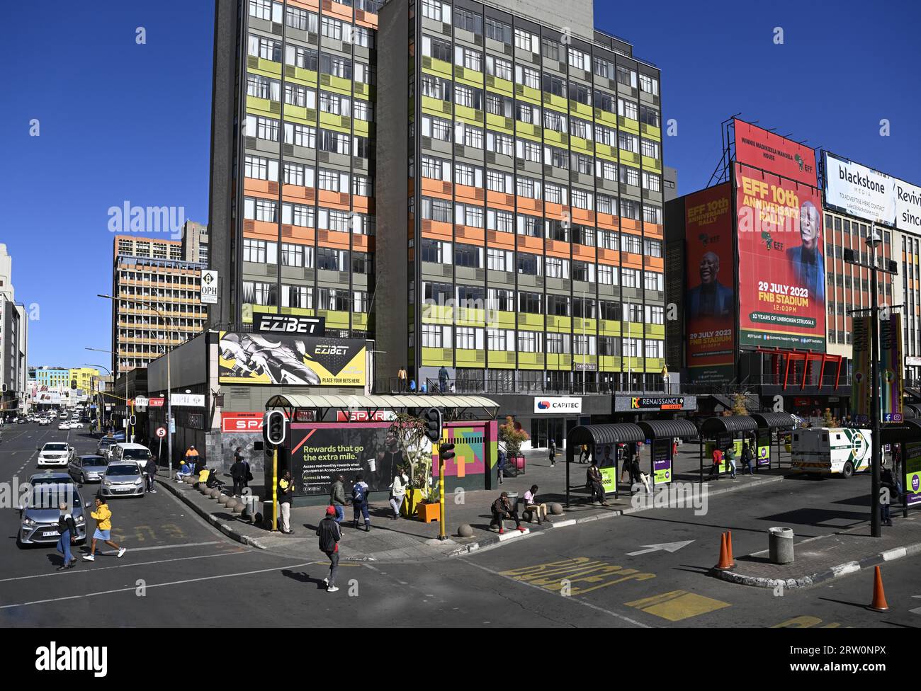 Façades colorées de maisons à Gandhi Square, Central Business District, Johannesburg, province de Gauteng, Afrique du Sud Banque D'Images