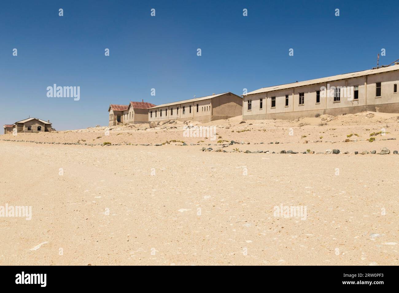 Maisons abandonnées dans la ville fantôme de Kolmanskop, Namibie Banque D'Images