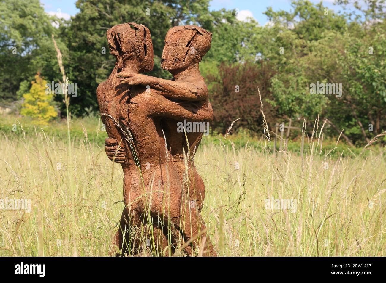 Couple dansant, sculpture dans le jardin botanique de Mayence Banque D'Images