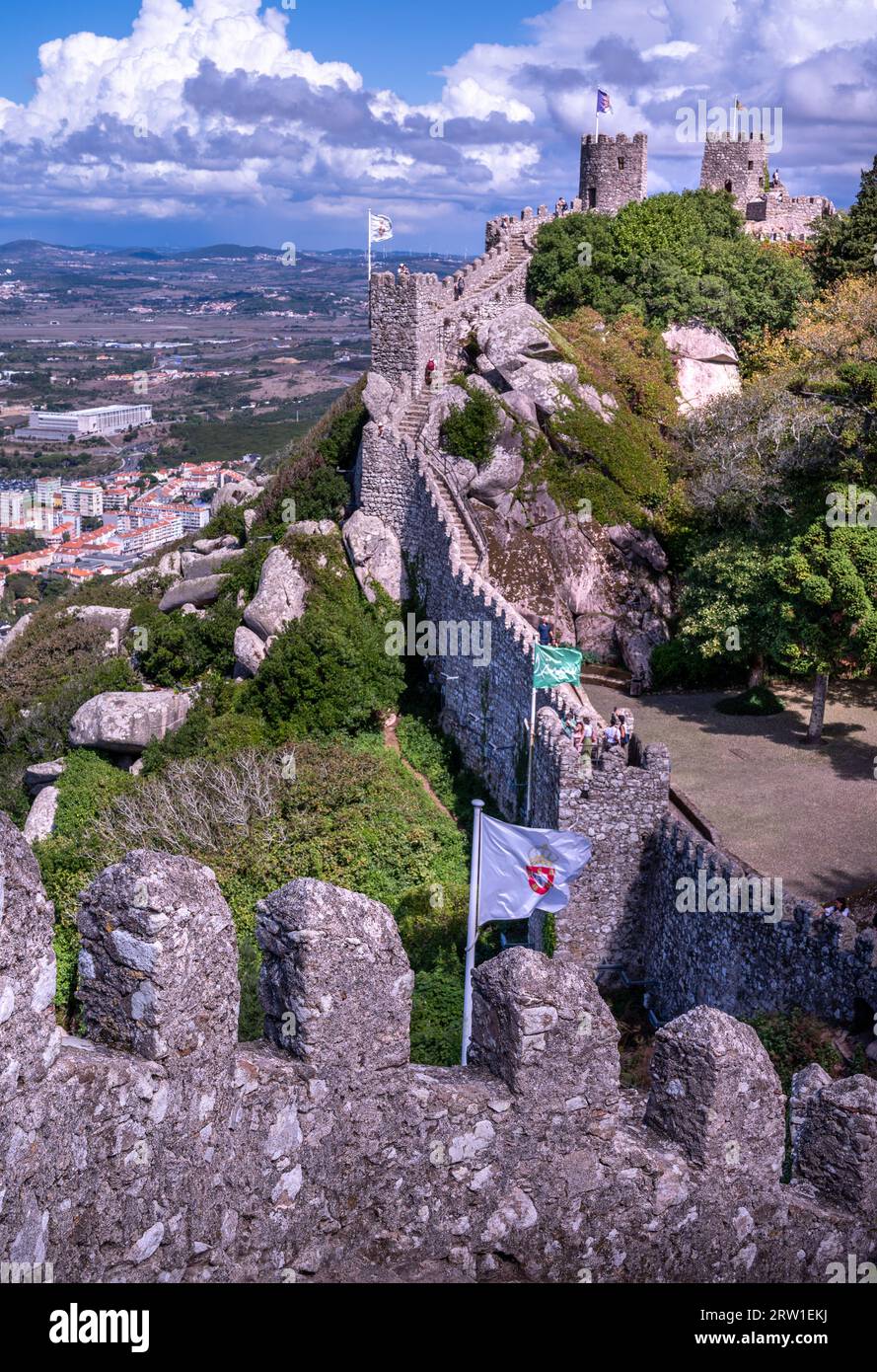 Castelo dos Mouros, château mauresque au-dessus de Sintra, Portugal Banque D'Images