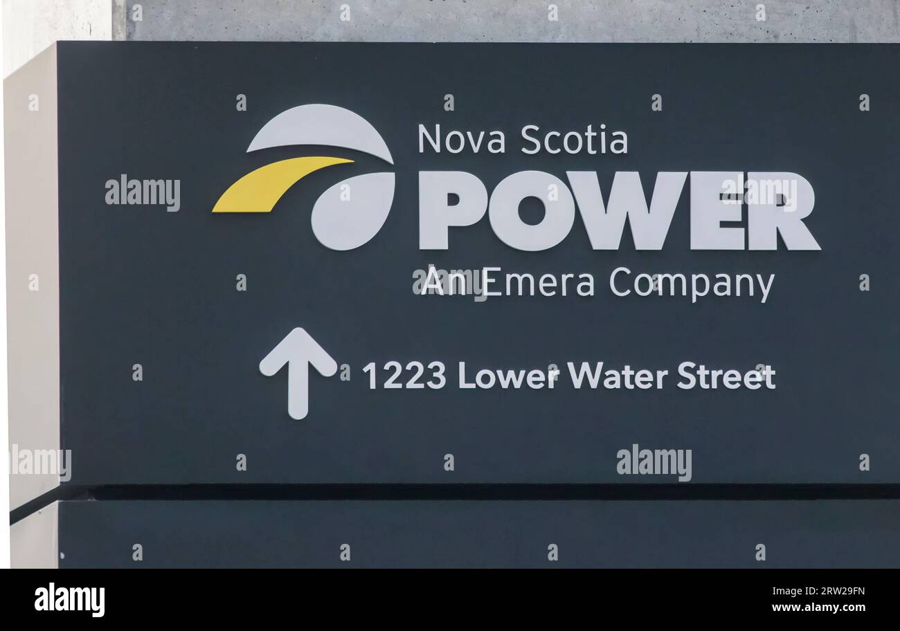 Bannière NS POWER au siège social. Propriété privée d'Emera et réglementée par le gouvernement provincial par l'entremise de la Nova Scotia Utility and Review Board (NSUARB) Electricity Banque D'Images