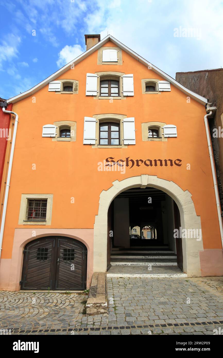 La Schranne est Un monument dans le centre historique de la vieille ville. Feuchtwangen, Franconie, Bavière, Allemagne. Banque D'Images