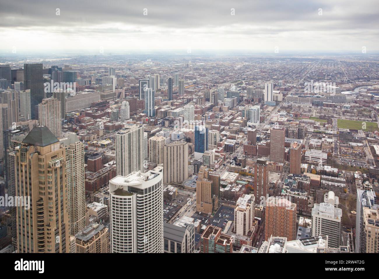 Horizon de Chicago en hiver, un jour de tempête en Illinois, USA Banque D'Images