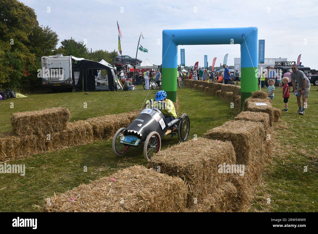 Savon Box Derby. Kids Go Kart Challenge. Kop Hill Climb 2023. Événement de sport automobile classique à Princes Risborough, Buckinghamshire. Chilterns. ROYAUME-UNI Banque D'Images