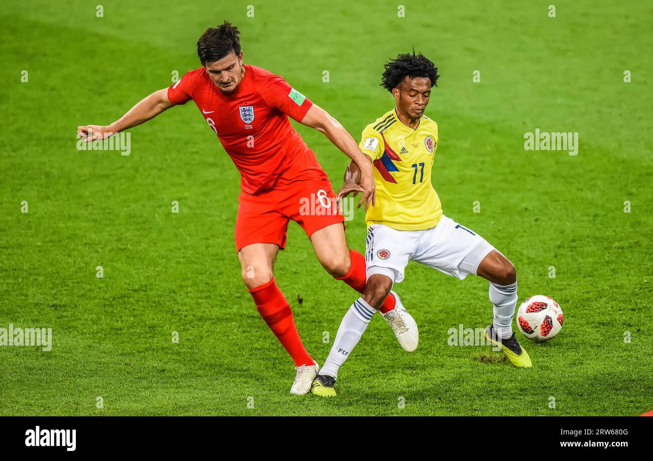 Moscou, Russie – 3 juillet 2018. L'ailier de l'équipe nationale de football de Colombie Juan Cuadrado et le centre-back d'Angleterre Harry Maguire lors de la coupe du monde 2018 ronde Banque D'Images