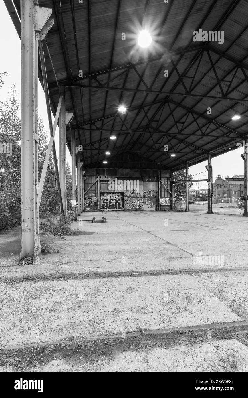 Parking dans l'usine de train Banque D'Images