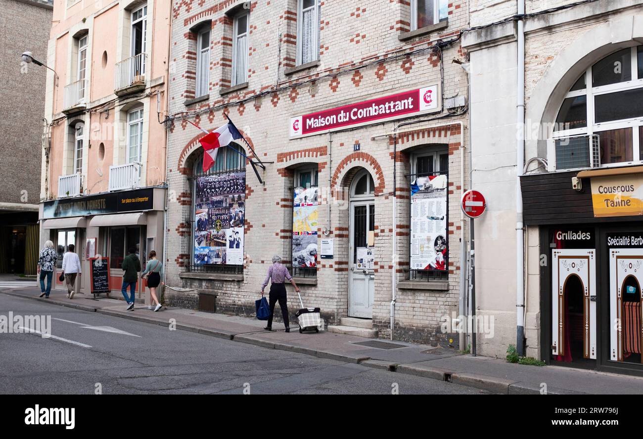 La Maison du combattant à Dieppe , Normandie Dieppe est un port de pêche sur la côte normande du nord de la France Banque D'Images