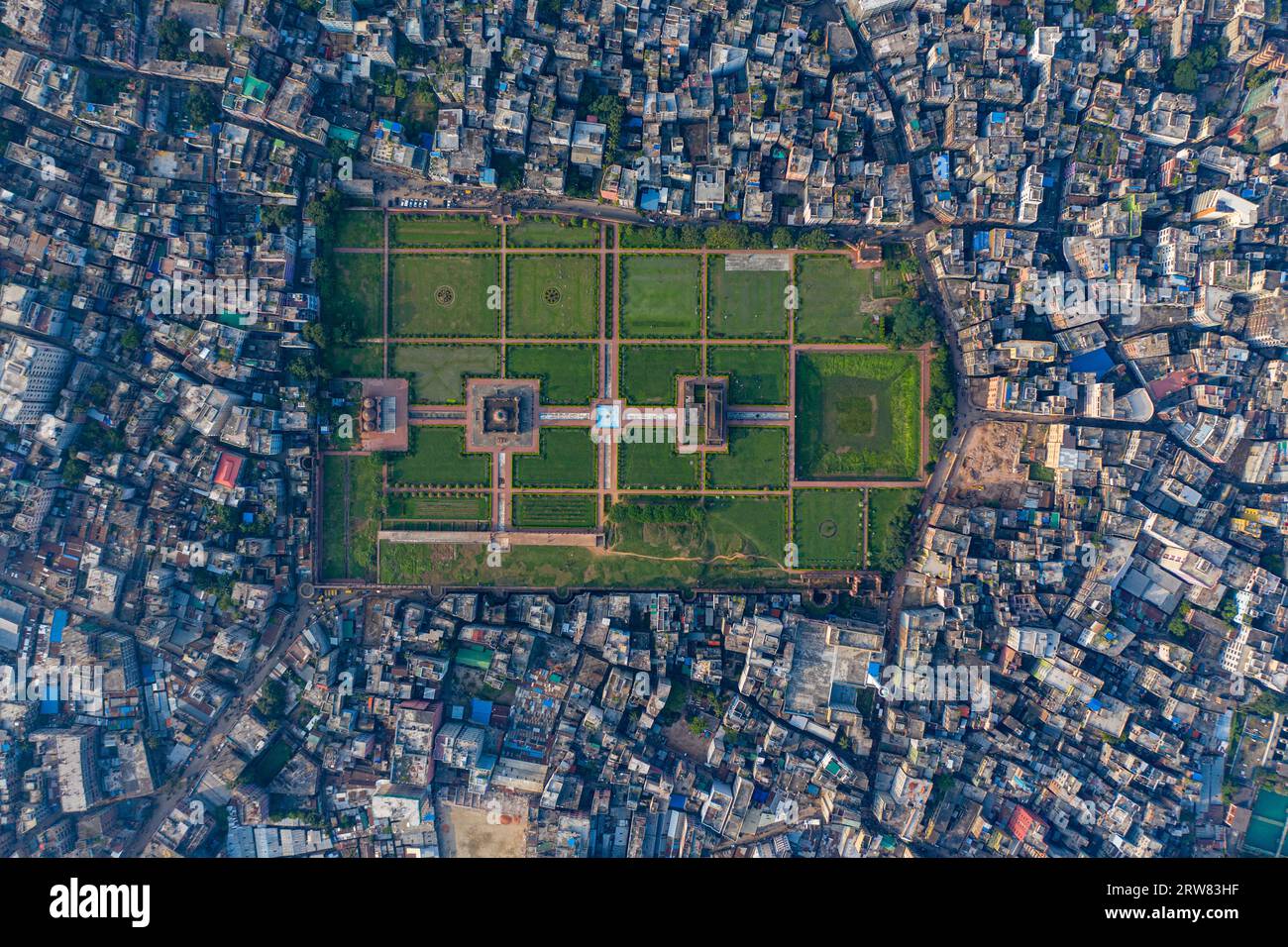 Vue aérienne du fort de Lalbagh également connu sous le nom de fort ...
