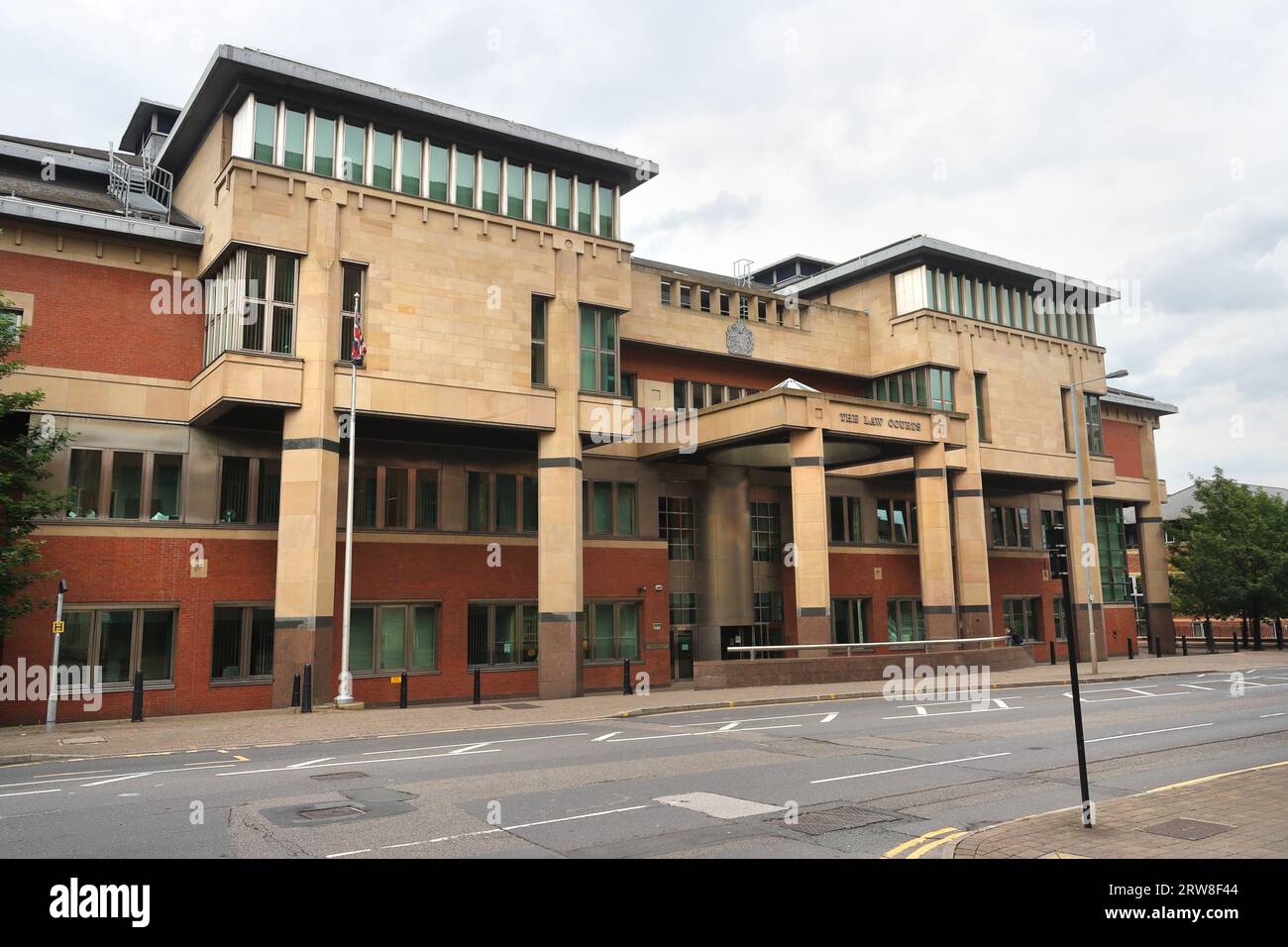 Sheffield tribunaux de droit combiné Angleterre Royaume-Uni bâtiment de la cour criminelle de la Couronne britannique, système de justice britannique Banque D'Images