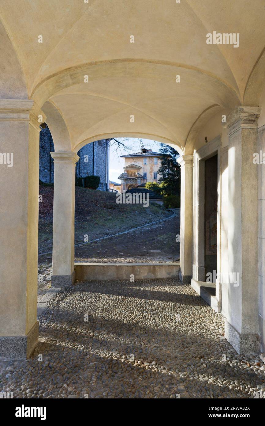 Chapelles créées pour contre-réformer Sacro Monte di Varallo. Chapelles du patrimoine mondial de l'UNESCO créées pour contrer la réforme Sacro Monte di Banque D'Images