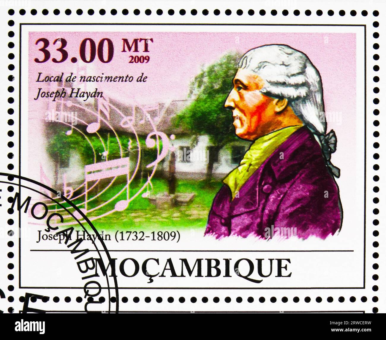 MOSCOU, RUSSIE - 12 JUILLET 2022 : timbre-poste imprimé au Mozambique indiquant le lieu de naissance, Joseph Haydn, série 200e anniversaire de la mort (2009), vers 20 Banque D'Images
