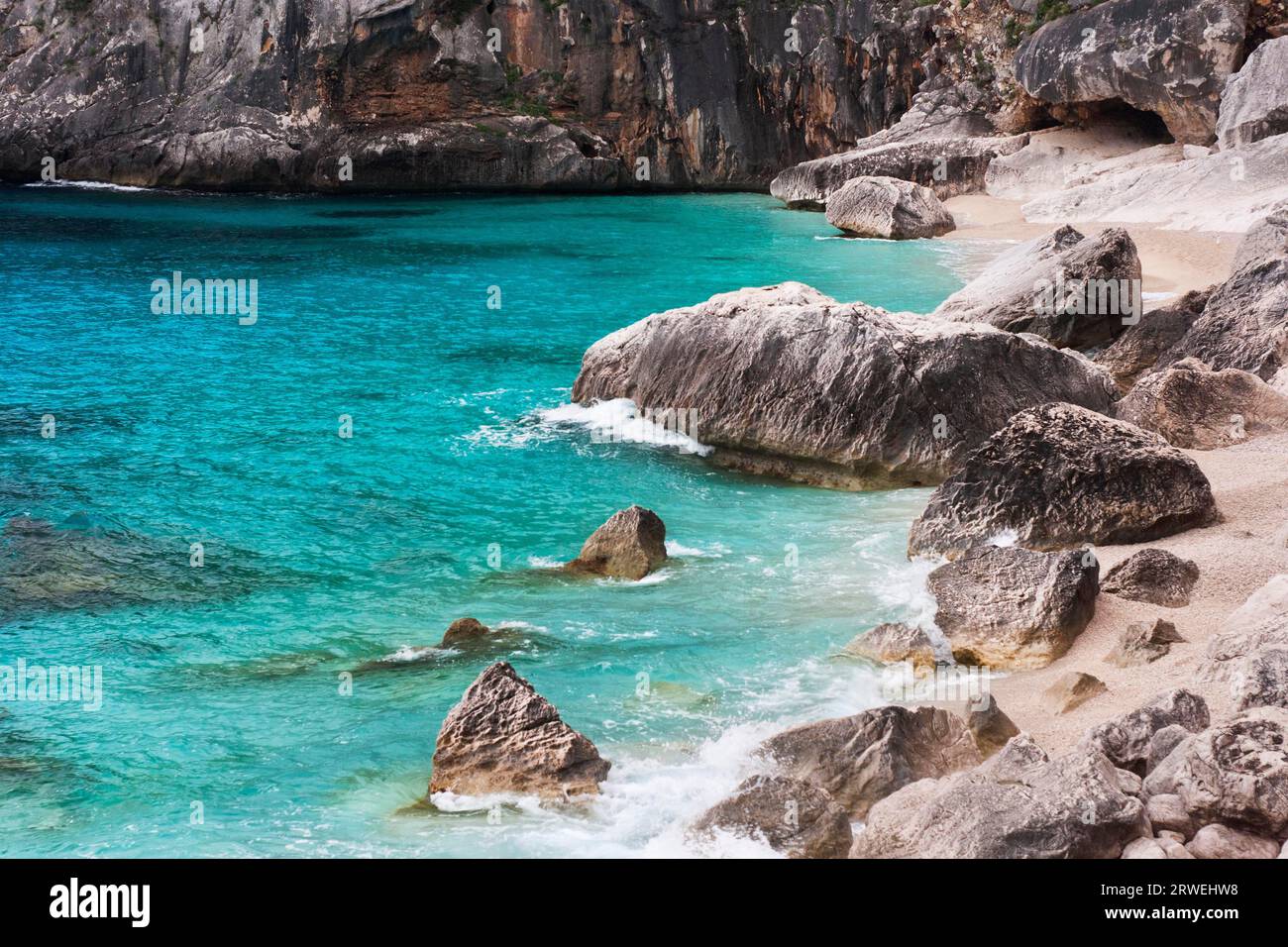 La baie onirique Cala Goloritze en Sardaigne Banque D'Images