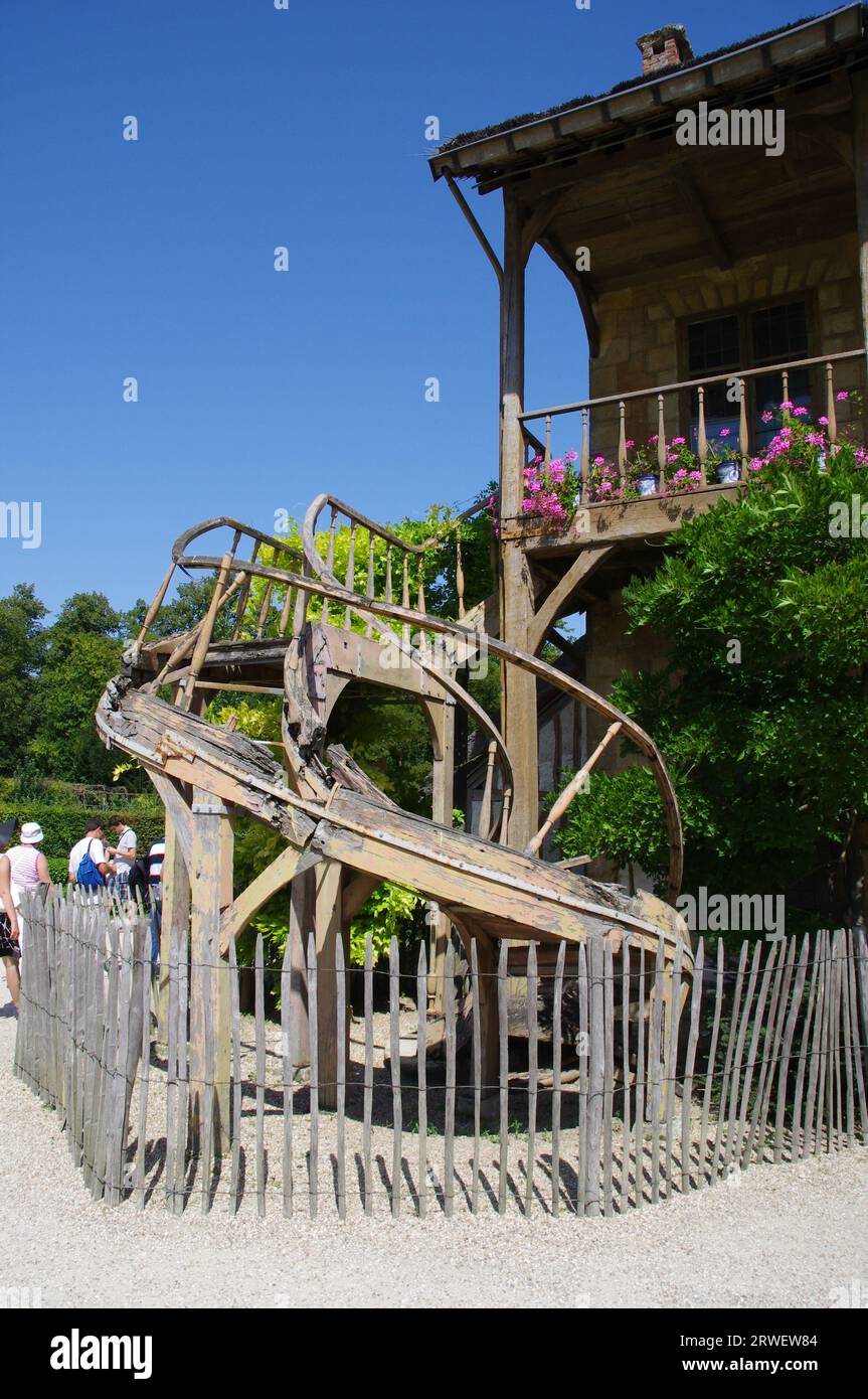 Le Moulin dans le Hameau des reines au château de Versailles. Versailles, France. Banque D'Images