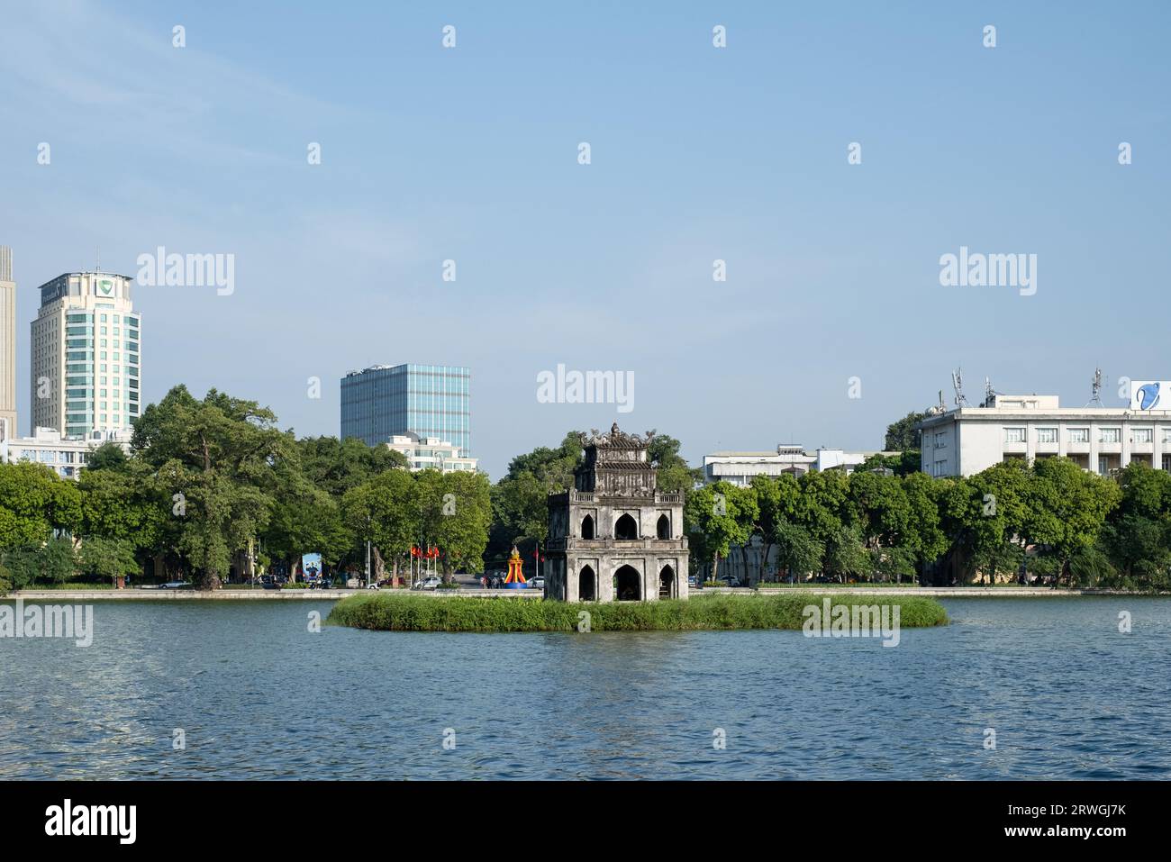 Tour sur le lac Sword (Hồ Gươm (Hoàn Kiếm)), Hanoi, Vietnam Banque D'Images