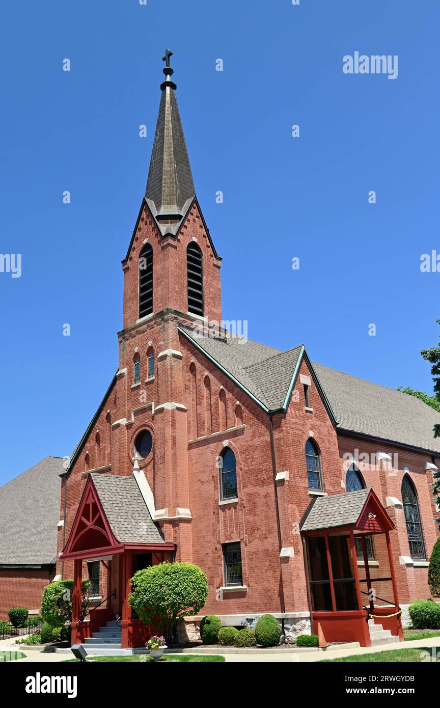 Winfield, Illinois, États-Unis. St. Église catholique Jean-Baptiste dans une petite communauté du nord-est de l'Illinois. Banque D'Images