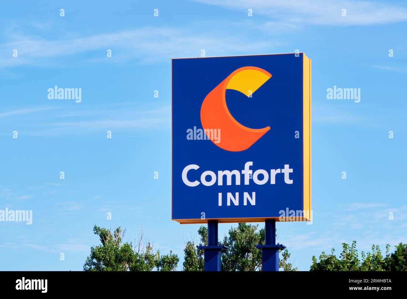 Comfort Inn fait partie du groupe Choice Hotels International. L'hôtel se présente comme une option de milieu de gamme pour les familles, les voyageurs et les seniors Banque D'Images
