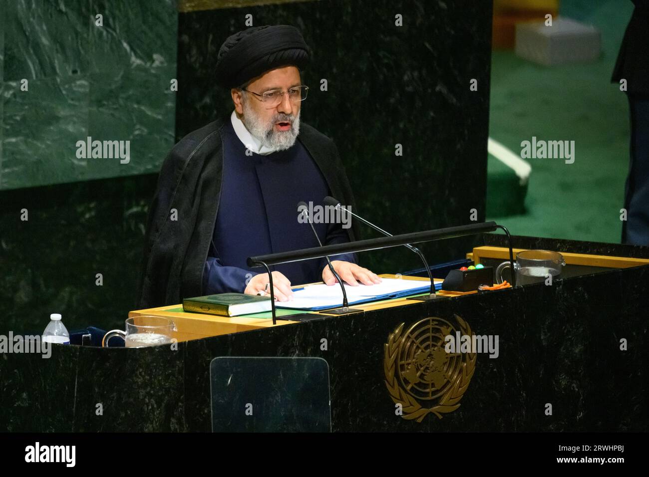 New York, États-Unis, 19 septembre 2023. Le président iranien Seyyed Ebrahim Raisi s'adresse à la 78e Assemblée générale des Nations Unies au siège de l'ONU. Crédit : Enrique Shore/Alamy Live News Banque D'Images