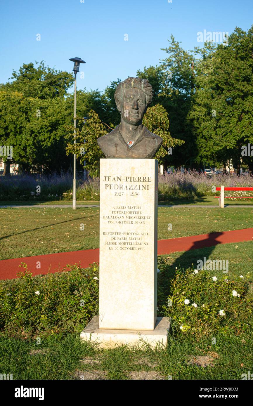 Le buste commémoratif représentant Jean-Pierre Pedrazzini à Budapest, Hongrie à l'ancien Koztarsasag ter Banque D'Images