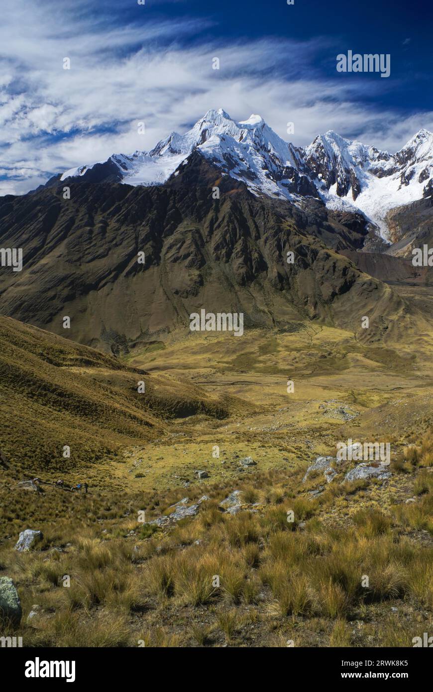 Des paysages à couper le souffle autour de Chavin, l'un des plus hauts sommets dans les Andes péruviennes, Cordillera Blanca Banque D'Images