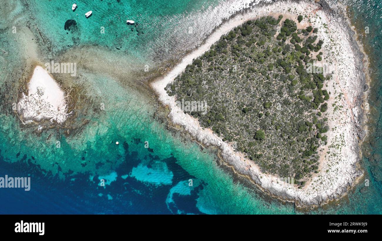 Île vis, mer adriatique, Croatie Banque D'Images