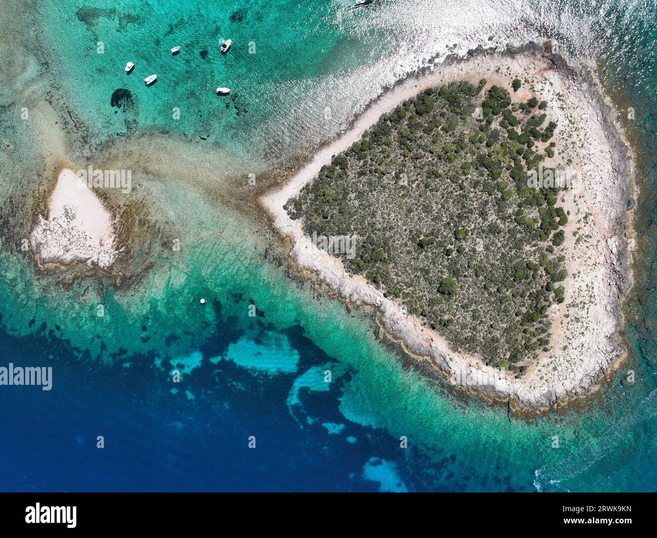 Île vis, mer adriatique, Croatie Banque D'Images