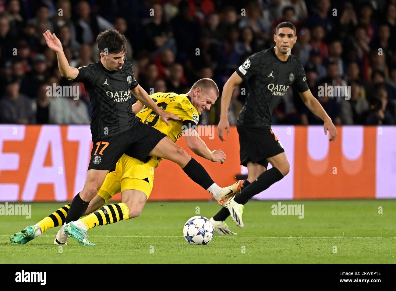 Paris, France. 19 septembre 2023. Julien Mattia/le Pictorium - Match PSG - Borussia Dortmund - 19/09/2023 - France/Ile-de-France (région)/Paris - Vitinha lors du premier match du groupe F de Ligue des Champions entre le PSG et le Borussia Dortmund au Parc des Princes, le 19 septembre 2023. Crédit : LE PICTORIUM/Alamy Live News Banque D'Images