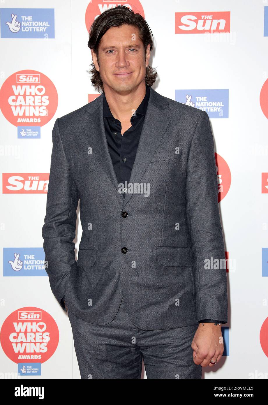 Sep 19, 2023 - Londres, Angleterre, Royaume-Uni - Vernon Kaye participant au Sun Who Cares remporte les prix 2023, Roundhouse Banque D'Images