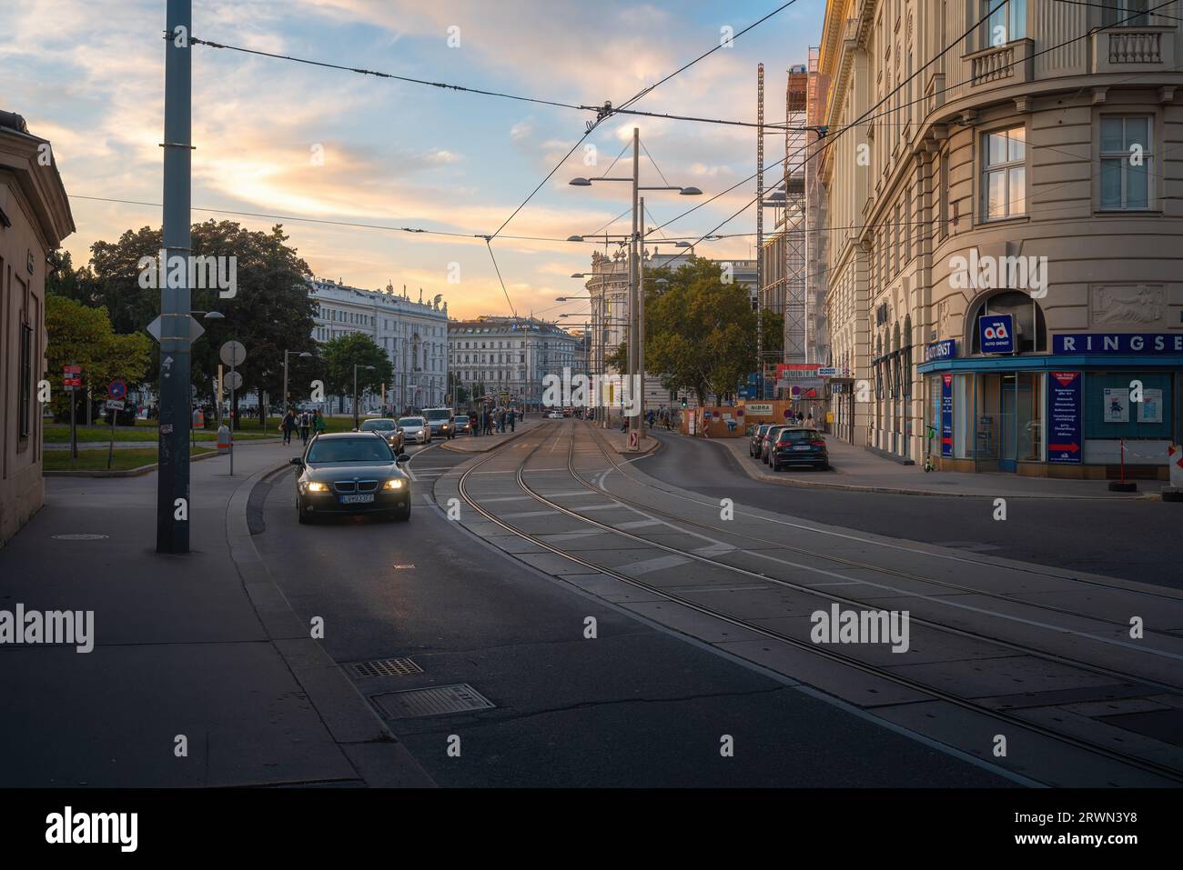 Avenue à Schwarzenbergplatz - Vienne, Autriche Banque D'Images