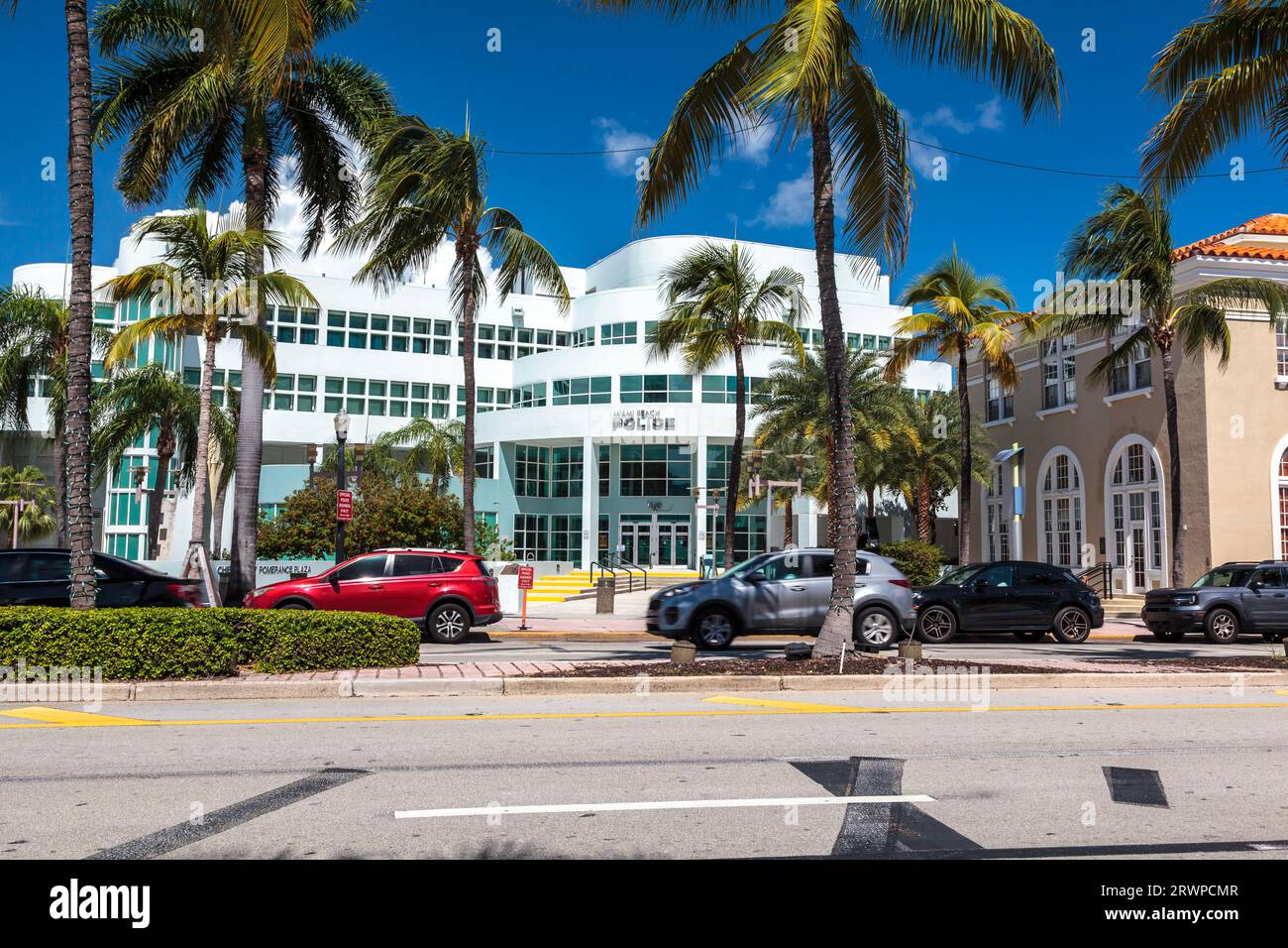 City of Miami Beach police & court Facility, 1100 Washington Avenue, Miami, Floride, États-Unis : bâtiment de style Art déco Banque D'Images
