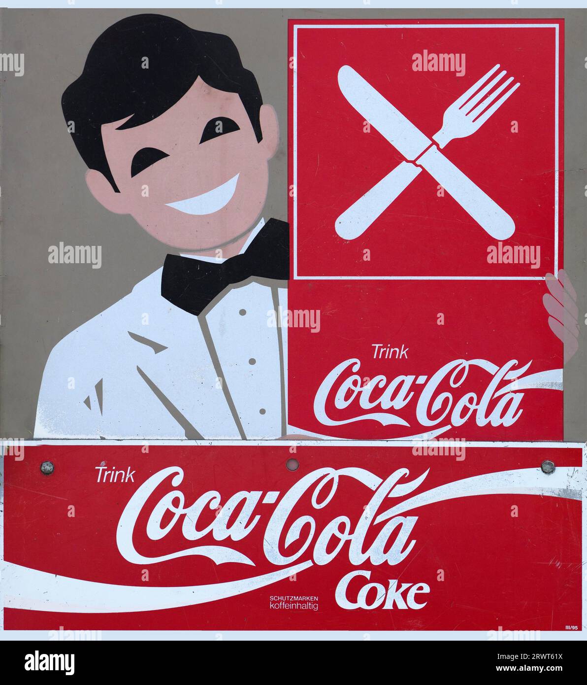 Vieux panneau publicitaire Coca Cola pour les restaurants dans les années 1950, Bavière, Allemagne, Europe Banque D'Images