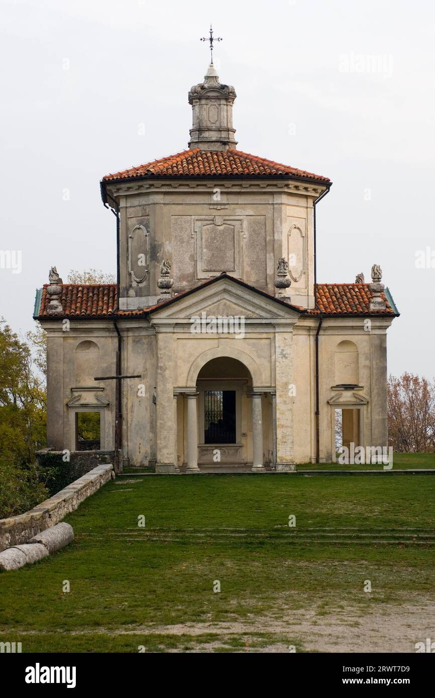 La chapelle baroque de l'Assomption sur la voie processionnelle du Sacro Monte (montagne sainte) di Varese, Varese, Lombardie, Italie, Patrimoine mondial Banque D'Images
