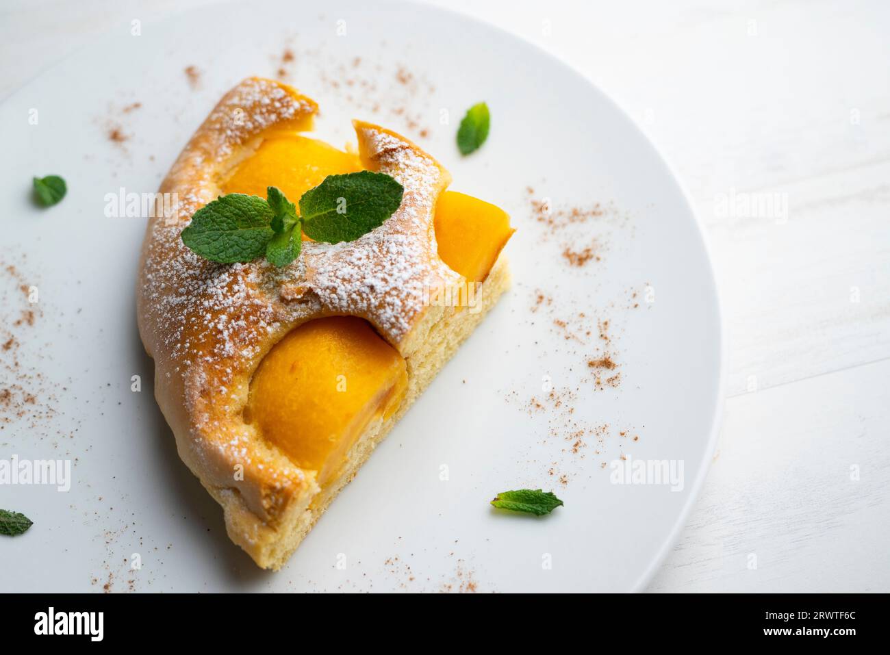 Tarte traditionnelle aux abricots des îles Baléares en Espagne. Banque D'Images