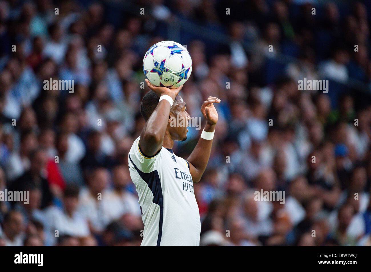 Madrid, Espagne. 20 septembre 2023. David Alaba (Real Madrid) vu en action lors du match de football entre le Real Madrid et l'Union Berlin valable pour la journée de match 01 de l'UEFA Champions League disputée au stade Santiago Bernabeu. Ligue des Champions match 01 résultat final : Real Madrid 1 : 0 Union Berlin (photo Alberto Gardin/SOPA Images/Sipa USA) crédit : SIPA USA/Alamy Live News Banque D'Images