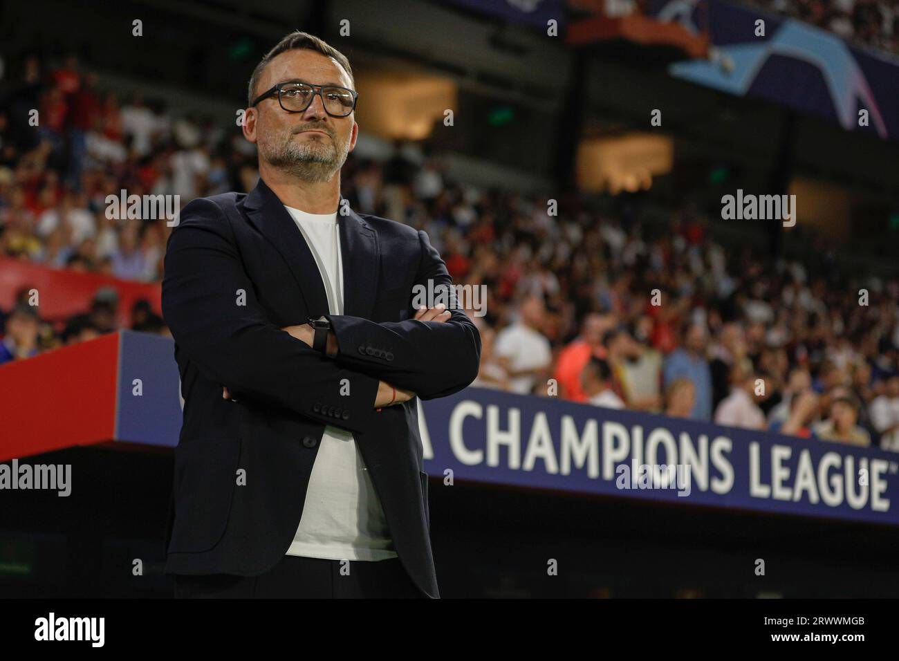 Séville, Espagne. 20 septembre 2023. Franck Haise, entraîneur du RC Lens, a joué au stade Ramon Sanchez Pizjuan le 20 septembre 2023 à Séville en Espagne lors du match de la Ligue des Champions UEFA, groupe B, entre le Sevilla FC et le RC Lens. (Photo Antonio Pozo/PRESSINPHOTO) crédit : PRESSINPHOTO SPORTS AGENCY/Alamy Live News Banque D'Images