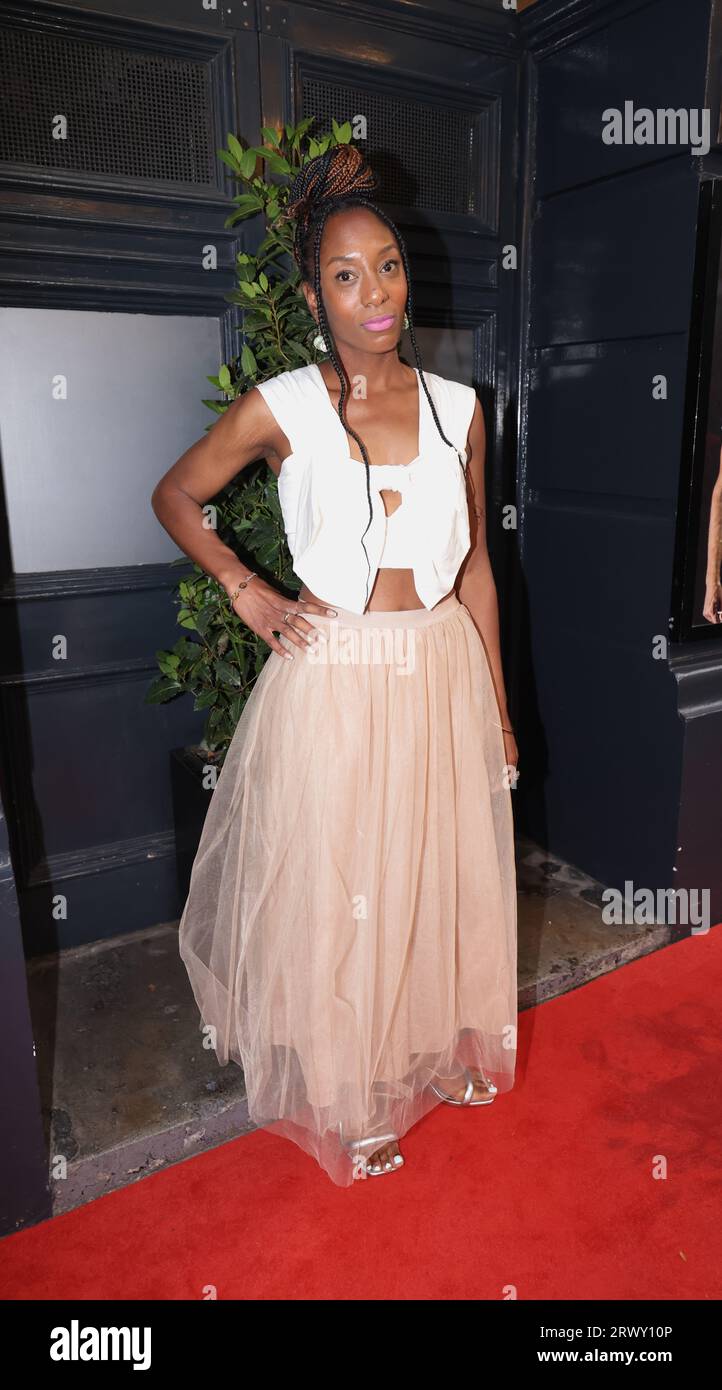Natalie Pryce assiste à la soirée presse de Vanya au Duke of York's Theatre à Londres. Date de la photo : jeudi 21 septembre 2023. Banque D'Images