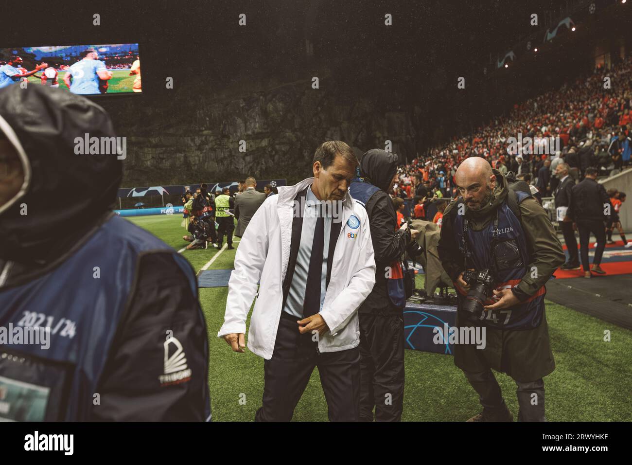 Rudi Garcia lors du match de l'UEFA Champions League 2023/24 entre le SC Braga et le SSC Napoli à l'Estadio Municipal de Braga, Braga, Portugal. (Maciej Rogowsk Banque D'Images