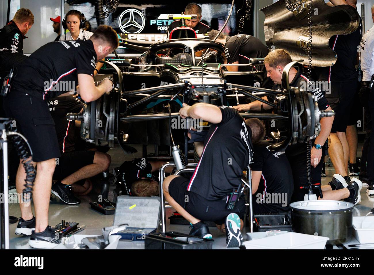Circuit de Suzuka, Suzuka, Japon. 22 septembre 2023. 2023 Formule 1 Lenovo Japanese Grand Prix ; Journée des essais libres ; garage Mercedes pendant les essais 2 à la Formule 1 japonaise crédit : action plus Sports/Alamy Live News Banque D'Images