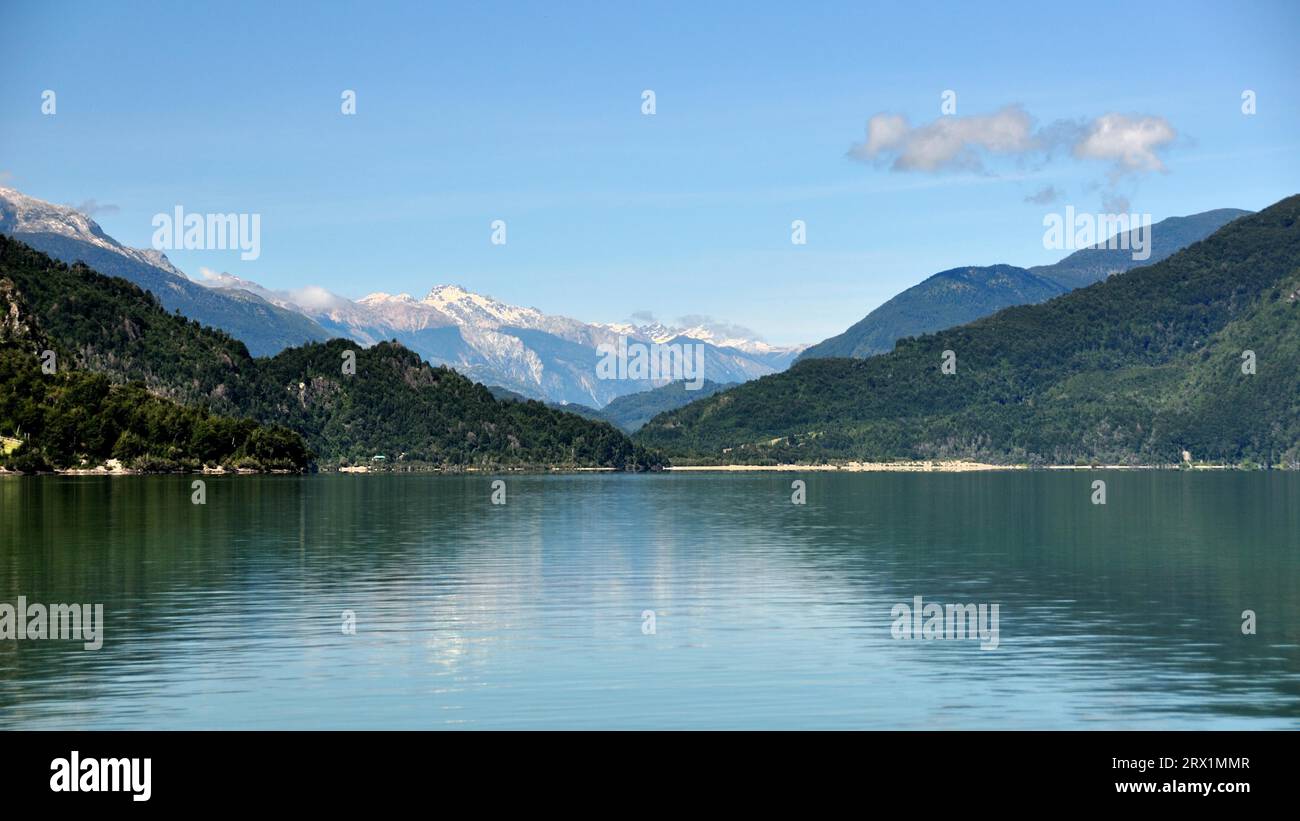 Lago Tagua-Tagua dans les Andes au sud du Chili, Patagonie, Chili Banque D'Images