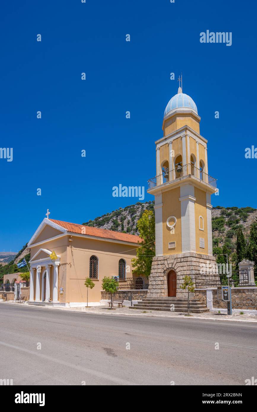 Vue de l'église orthodoxe grecque près d'Argostoli, capitale de Céphalonie, Céphalonie, îles Ioniennes, îles grecques, Grèce, Europe Banque D'Images